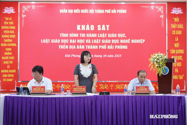 Đoàn đại biểu Quốc hội thành phố Hải Phòng khảo sát việc tình hình thi hành Luật Giáo dục tại Trung tâm Giáo dục thường xuyên Hải Phòng