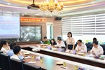 Đoàn đại biểu Quốc hội thành phố giám sát việc thực hiện chính sách, pháp luật về an toàn thực phẩm tại cơ sở sản xuất thủy sản