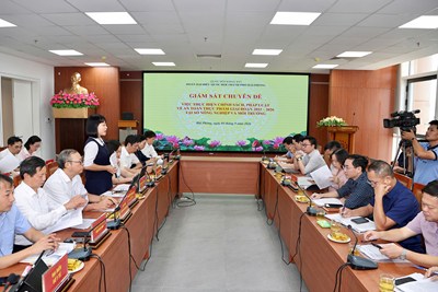 Đoàn Đại biểu Quốc hội Hải Phòng giám sát tại Sở Nông nghiệp và Môi trường về việc thực hiện chính sách pháp luật  về ATTP trên địa bàn thành phố giai đoạn 2022 - 2026