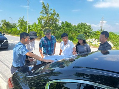 Ban Kinh tế - Ngân sách HĐND thành phố khảo sát thực tế các khu đất dự kiến thực hiện dự án thí điểm theo Nghị quyết số 171/2024/QH15