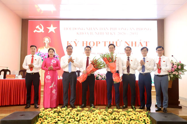 HĐND phường An Phong khóa II tổ chức thành công Kỳ họp thứ Nhất