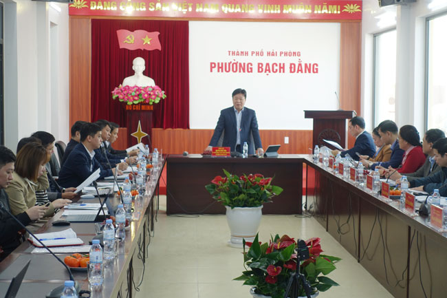 Thường trực HĐND thành phố giám sát công tác bầu cử đại biểu  Quốc hội khóa XVI và đại biểu HĐND các cấp nhiệm kỳ 2021 - 2026 tại phường Bạch Đằng và xã Việt Khê