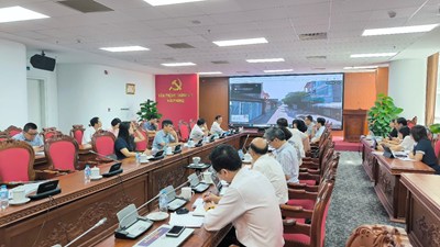 Ban Kinh tế - Ngân sách thẩm tra hồ sơ dự thảo nghị quyết sửa đổi, bổ sung Bảng giá đất lần đầu trên địa bàn thành phố trình Kỳ họp thứ 3 HĐND thành phố khóa XVII