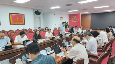 Ban Kinh tế - Ngân sách thẩm tra Báo cáo, Tờ trình trình Kỳ họp thường lệ giữa năm 2026 HĐND thành phố khóa XVII
