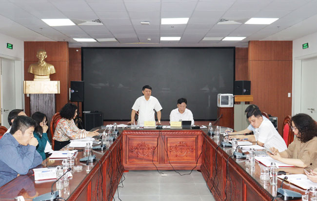 Ban Đô thị HĐND thành phố thẩm tra hồ sơ Dự thảo Nghị quyết chuẩn bị trình Kỳ họp thứ nhất HĐND thành phố khóa XVII, nhiệm kỳ 2026 - 2031