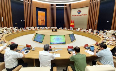 Thường trực HĐND thành phố họp thống nhất các nội dung dự kiến trình tại Kỳ họp chuyên đề và Kỳ họp thường lệ giữa năm 2026