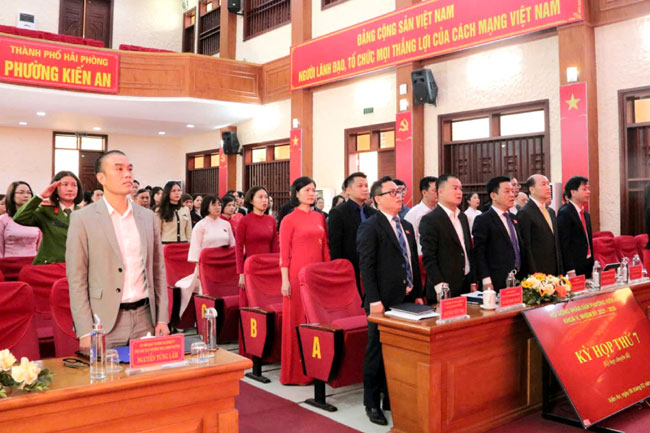 HĐND phường Kiến An xem xét, quyết nghị các nội dung quan trọng về đầu tư công và công tác nhân sự