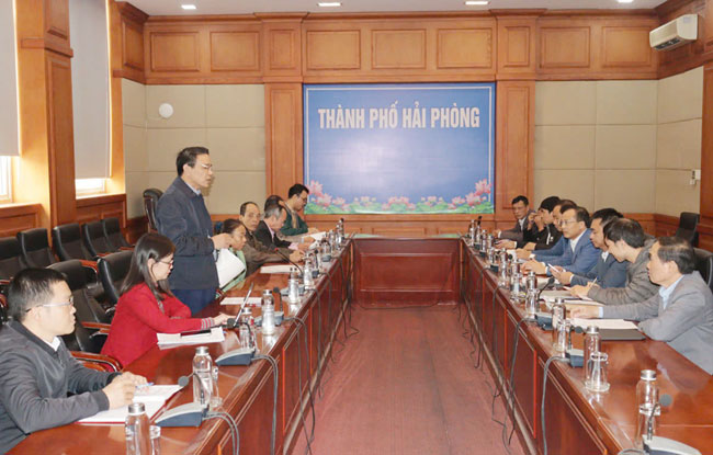 Ban Pháp chế HĐND thành phố thẩm tra hồ sơ trình kỳ họp thứ 22 HĐND thành phố khóa XVI, nhiệm kỳ 2021 - 2026