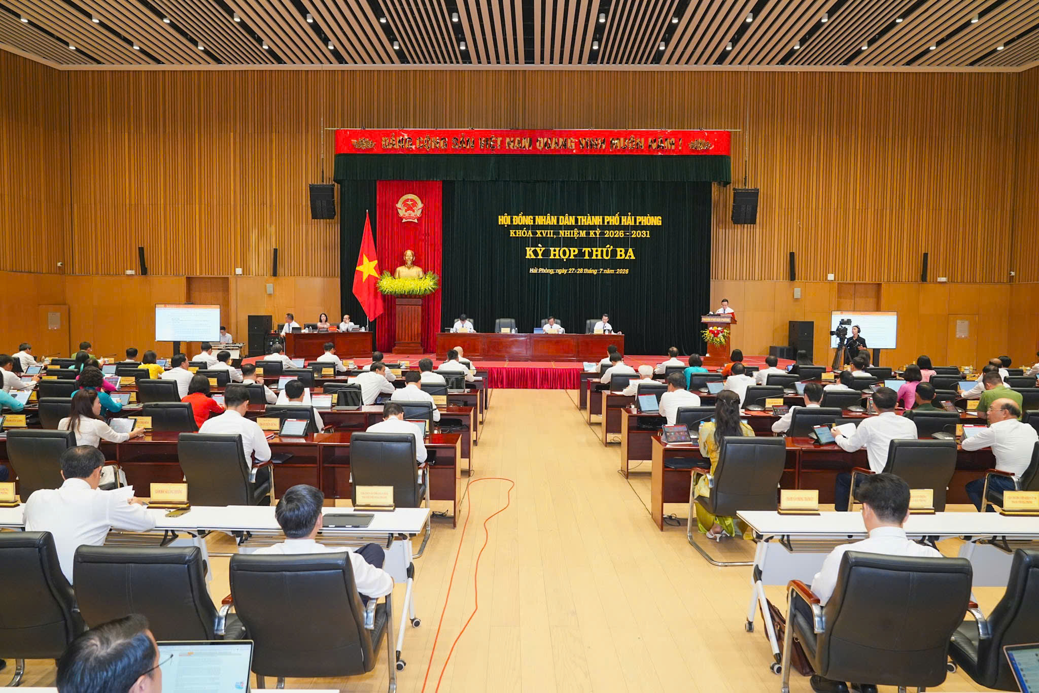 Khai mạc Kỳ họp thứ 3 (Kỳ họp thường lệ giữa năm 2026) HĐND thành phố khóa XVII