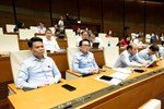 Đại biểu Quốc hội thành phố Hải Phòng tham gia phiên thảo luận tại Kỳ họp thứ nhất